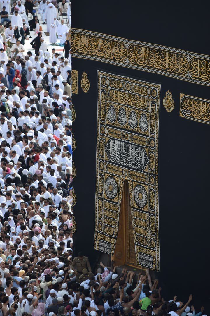Foule de pèlerins à La Mecque pendant le Hadj