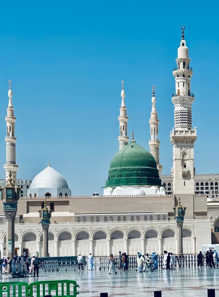 Mosquée Nabawi à Médine, lieu saint de l'Islam